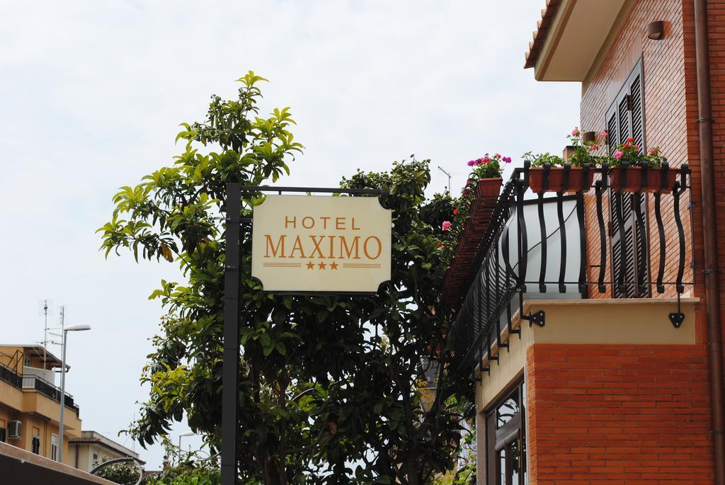 Hotel Maximo Rome Luaran gambar