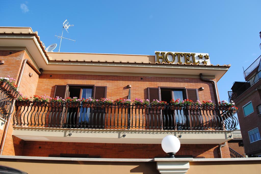 Hotel Maximo Rome Luaran gambar